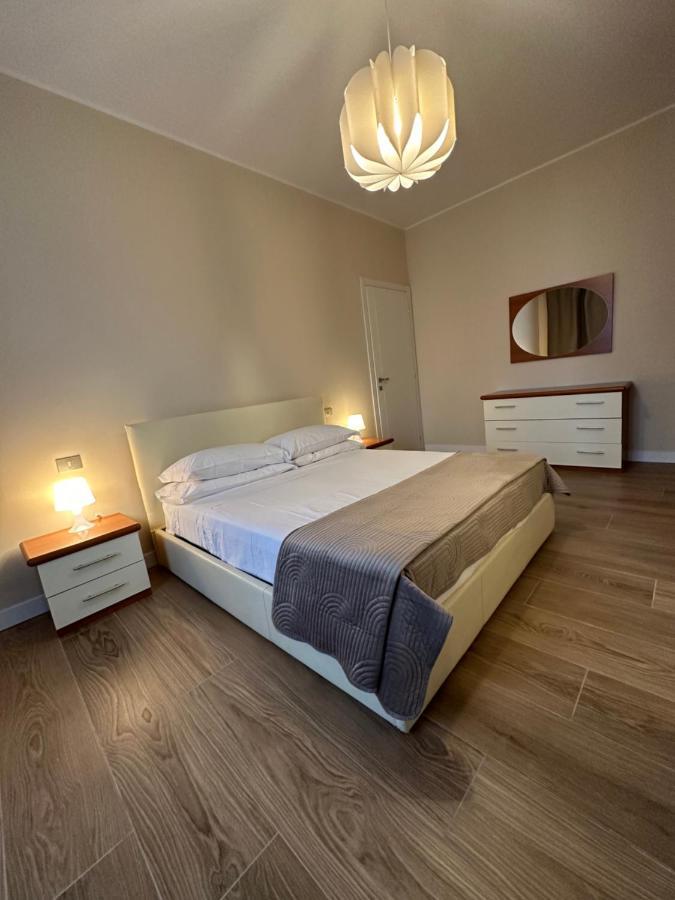 Bicocca Modern Apartment Мілан Екстер'єр фото
