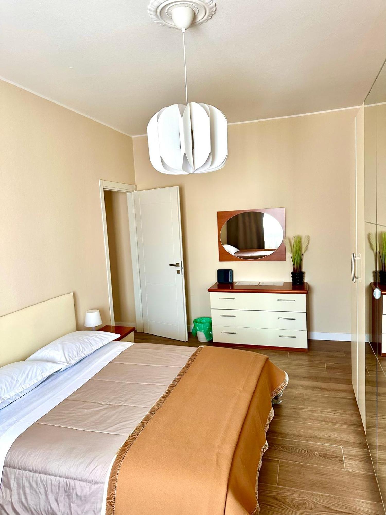 Bicocca Modern Apartment Мілан Екстер'єр фото